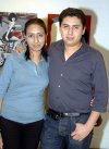 04032007 
Lupita Núñez de González junto a su esposo William González, en la fiesta de canastilla que le ofrecieron por el próximo nacimiento de su bebé.