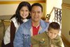 06032007
José Alan Romo, Claudia Izquierdo de Romo y sus hijos Alan e Itzel Romo.