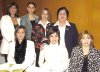 13032007
Adriana de Campillo, Concha Lupe de Valdés, Cony de Murra, Estela de Obeso, Ana Paula de Madero, Cecy de Murra y Blanca Ga