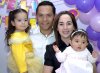 11032007 
Natalia Morán Carrillo celebró junto a su familia su cumpleaños.