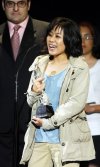La cineasta Eun-Hee Ihm recibe el Ariel al Mejor Cortometraje Documental por Ser isla.