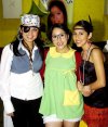 29032007
Dulce Yadira Campos Bedolla, acompañada de sus hermanas Linda Gabriela y Vania