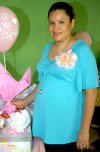 25032007
Perla María Calderón de Téllez espera su segunda bebé, motivo por el cual le ofrecieron una fiesta de regalos.