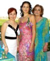 31032007
Vanessa al lado de su mamá, Patricia Barraza de Cataños y su suegra, Alicia Trani de Vela