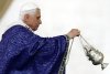 A dos años de la muerte de Karol Wojtyla,  se cerró en Roma la primera fase, diocesana, del proceso de su beatificación.


El secretario de Estado vaticano, el cardenal Tarcisio Bertone, ha asegurado que el proceso canónico de Juan Pablo II concluirá antes de 2010.