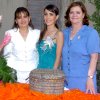 07042007
Betty Flores, en su despedida de soltera acompañada por Marilú Gidi, Loreli Pereyra, Yéssica Avelar y Aline Cornú