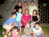 12042007
Karen Yuridia Hernández festejó su cuarto cumpleaños, con una alegre reunión infantil preparada por sus padres, Roberto Hernández y María de los Ángeles Morillón y su hermanito