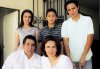 Jorge Abularach Lugo y Cristina Zarzar de Abularach, los acompañan sus hijos Miriam, Jorge y José.