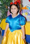17042007
Andrea Janeth Aguilar Ortiz festejó como Blancanieves su sexto cumpleaños