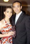 17042007
Elena y Carlos Barrios estuvieron en la boda de Roberto Barrios y Ángela Hernández