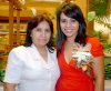 22042007
La feliz novia al lado de su mamá, Sra. Mayela Ramírez.