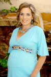 25042007
Marcela Boone de Jardón, en la fiesta de canastilla que le ofrecieron con motivo del cercano nacimiento del segundo bebé