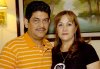 22042007
María Guadalupe Escobar de Palomares junto a su esposo Raymundo Palomares Macías, quien la festejó con motivo de su cumpleaños.