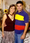28042007
Susy acompañada de su esposo Alejandro Ramírez