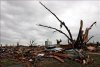 El presidente de EU., George W. Bush, declaró zona catastrófica el área suroeste del estado afectada por el gigantesco tornado.