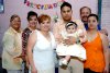 06052007
La familia Estrada Celaya. en el bautizo de la pequeña María Camila Zapata de Estrada
