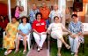 31052007
Un grupo de amigos, se reunió para celebrar el cumpleaños del señor Salvador Martínez Noriega.