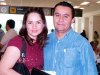 31052007
Leonor Segura viajó a México y la despidió Gustavo Esquivel.