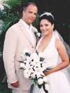Sr. Rhett Bruno y Srita. Lusitania García Hinojosa contrajeron matrimonio en la ciudad de Puerto Vallarta, Jalisco, el sábado 31 de marzo de 2007.
