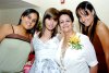 06062007
Doña Rosita acompañada de sus nietas Laura, Mariana y Karla.