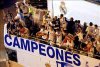 Los aficionados del Santiago Bernabéu vivieron una última jornada llena de emociones, con 90 minutos en los cuales se pasó del sufrimiento a la celebración con sus jugadores.