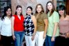 08072007
Teresa Llorens Meraz junto a Verónica, Georgina, Arlene, Teresa, Antonia, Paty y Betty, en su despedida de soltera.