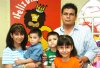 22072007
Pamela Bollain y Goitia Campos celebró su séptimo cumpleaños al lado de sus padres, Roberto y Maribel Bollain y Goitia y sus hermanos Roberto y Sebastián.