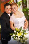 Sr. Julio Iván Odriozola Cerpa y Srita. Jeannette Dueñas Curiel contrajeron matrimonio en la parroquia de San Juan de los Lagos, el sábado 30 de junio de 2007. 

Estudio Lucero Kanno.