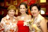 03082007
Ruth acompañada por su futura suegra Norma Martínez de Balboa y su mamá María Magdalena Guerrero de Orozco.
