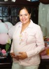 05082007
Mireya Juárez de García organizó una fiesta de regalos para bebé en honor de Cathy García de Morales.