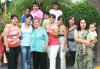 10082007
La familia Quiroz disfrutó de una convivencia en conocido restaurante de un club social de esta ciudad, organizada por Manuel Quiroz Ramírez.