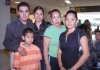 08082007
Alejandro Posada viajó al DF, lo despidieron Mayra, Jorge y Nena Delgado.