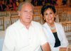 Alberto Calderón e Ileana Padilla de Calderón.