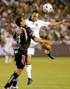 Calero, que lleva siete temporadas con el Pachuca, volvió a surgir en los momentos decisivos y más cuando en la serie de penaltis le paró a Donovan el quinto lanzamiento de Estados Unidos.