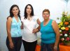 02082007
Argelia Azucena Estrada de Acuña recibió muchas felicitaciones por el cercano nacimiento de su bebé, en la fiesta de regalos que le ofrecieron María del Refugio Celayo y María Elena Monroy.