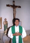24082007
El padre Miguel Ángel Portugal estuvo acompañado del obispo de Torreón, don José Guadalupe Galván Galindo y de los sacerdotes Adolfo Villaseñor y Baltasar Vilchis.