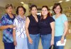 26082007
María Angelina Ovalle viajó a San Diego, la despidieron Lizeth Flores, Dulce y María Ovalle y Elena Martínez.