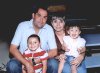 04092007
Dos años de vida, cumplió Diego Parral Lozoya, lo festejaron sus padres Moisés Parral Morales y Silvia Yéssica Lozoya de Parral.
