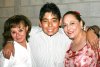 09092007
Amin con sus abuelitas Leonor Cavelaris y Mague Soto.