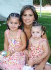 13092007
Massiel Manzanera de Anaya y sus niñas Isabella y Daniela Anaya.