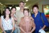 16092007
Rosario Guzmán y Sofía Rivera viajaron a Las Vegas, las despidieron Enrique, Jacqueline y Farah Iracheta.