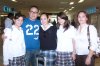 23092007
Pedro Ramírez viajó a Tijuana, lo despidieron Andrea, Gabriela, Valeria y Gabriela.