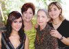 30092007
Lupita Trevizo de Anaya celebró su cumpleaños junto a sus amigas Edith Ollivier, Idalia Chapa y Rosy Esquinca.