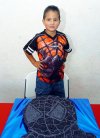 30092007
Eduardo Muñoz festejó su quinto cumpleaños, con una alegre piñata.