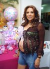 03102007
Sandra Ortiz de Díaz, en su fiesta de regalos para el bebé que espera.
