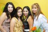 07102007
Ana Laura junto a sus hermanas Martha, Patricia y Lupita Ochoa.