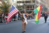 Las comunidades latinoamericanas en Nueva York desfilaron por la Quinta Avenida para conmemorar el Día de la Hispanidad y mostrar su herencia cultural.
