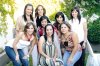 Festeja sus 10 años
Arantxa López Muñoz junto a sus invitadas y amigas Maritere Gil, Marijose Bello, Paulina y Alejandro Mendoza, Vanessa Ramírez, Mariana Sánchez, Bárbara De León, Ana Karla Cobo, María Natalia Lomas, Salma Handal, Melissa Perches, Renata Aguirre, Maritere Iglesias y Luly Chong.