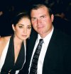 Héctor González y Bárbara Dueñes de González.