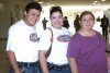 15102007
Tanis Tovar, Patricia de Tovar y Guadalupe Martínez, captados en el aeropuerto.